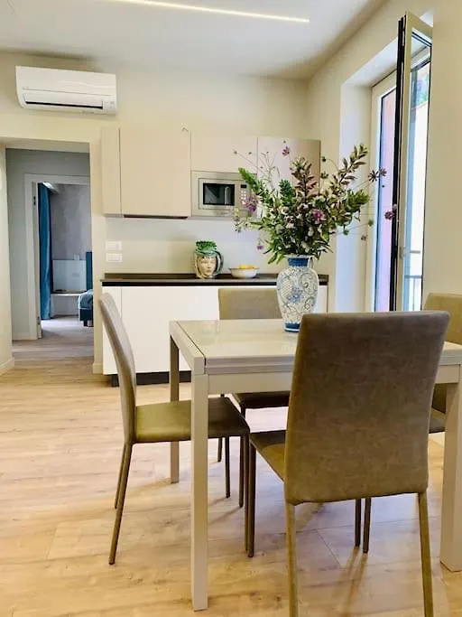 Alex Charme Central Apartments - Corso Umberto Taormina